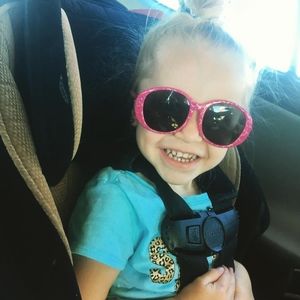 Meet your Posher, Abby